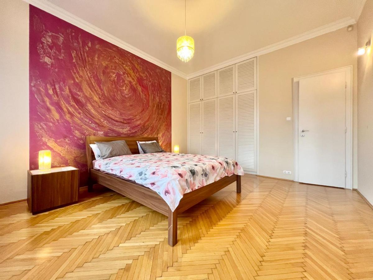 Exclusive Colourful Flat In The City Budapešť Exteriér fotografie