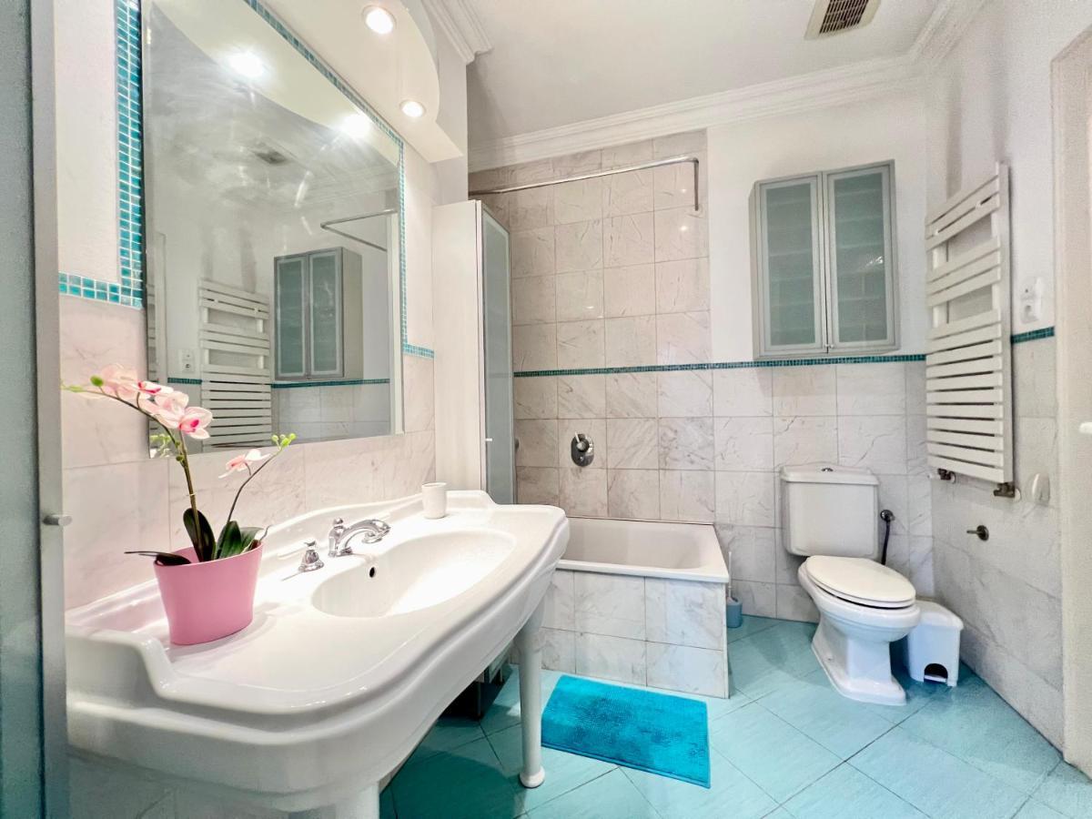 Exclusive Colourful Flat In The City Budapešť Exteriér fotografie